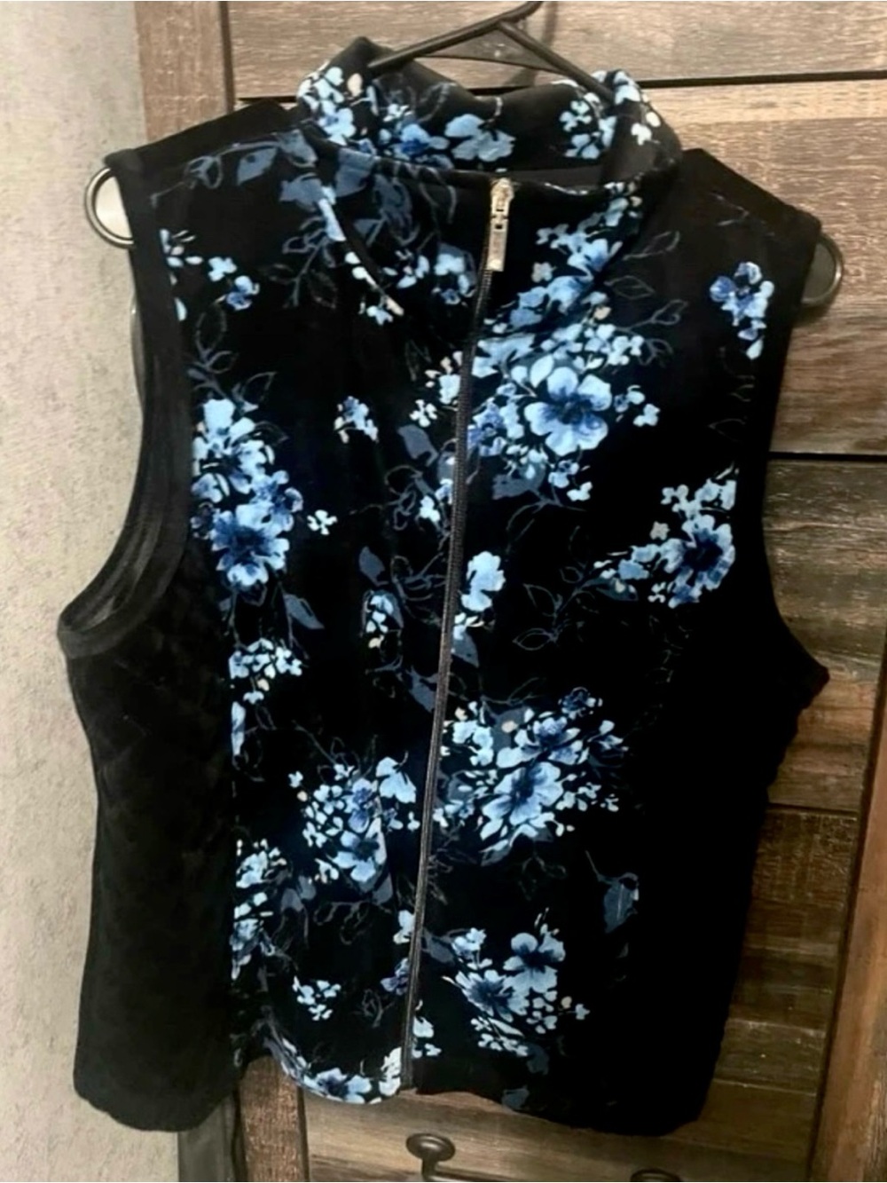 Silver Jeans Black Velvet Zip-Front Floral Vest with Blue Print